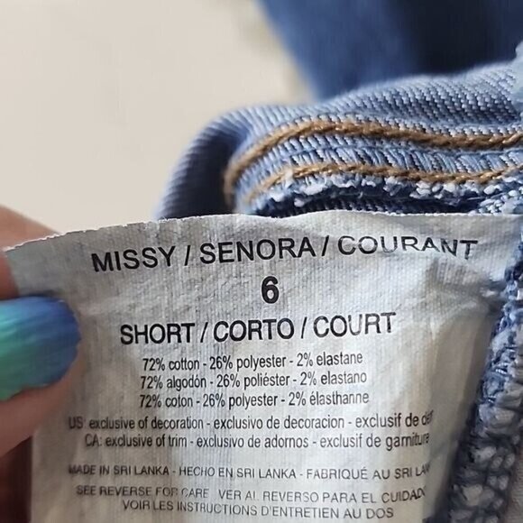 Gloria Vanderbilt Jeans Amanda Original Slimming Mid-rise Short NWT Women's 6 - Picture 7 of 9